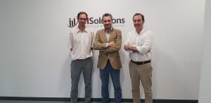 Javier Bartolomé, Director de Tecnología & Innovación de IMSolutions;  Rodrigo García de la Cruz, Presidente de la AEFI y Juanjo Fernández, Director General de IMSolutions